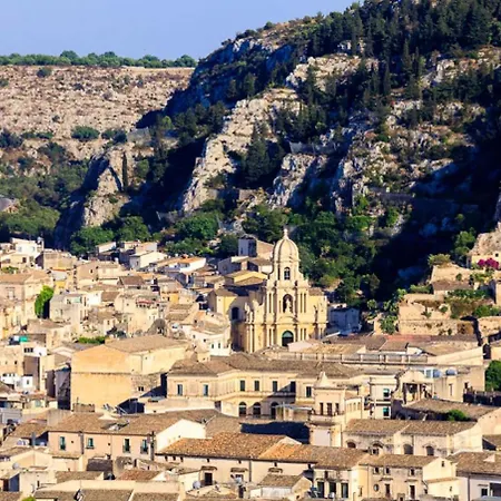 Vila Eremita Syracuse